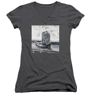 Load image into Gallery viewer, BW boots - Women&#39;s V-Neck
