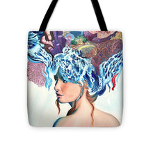 Load image into Gallery viewer, Queen of the sea - Tote Bag

